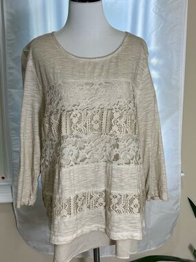 Chico's Cream Lace Panel Long Sleeve Top